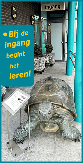 Bij de ingang van het Schildpaddencentrum begint het leren